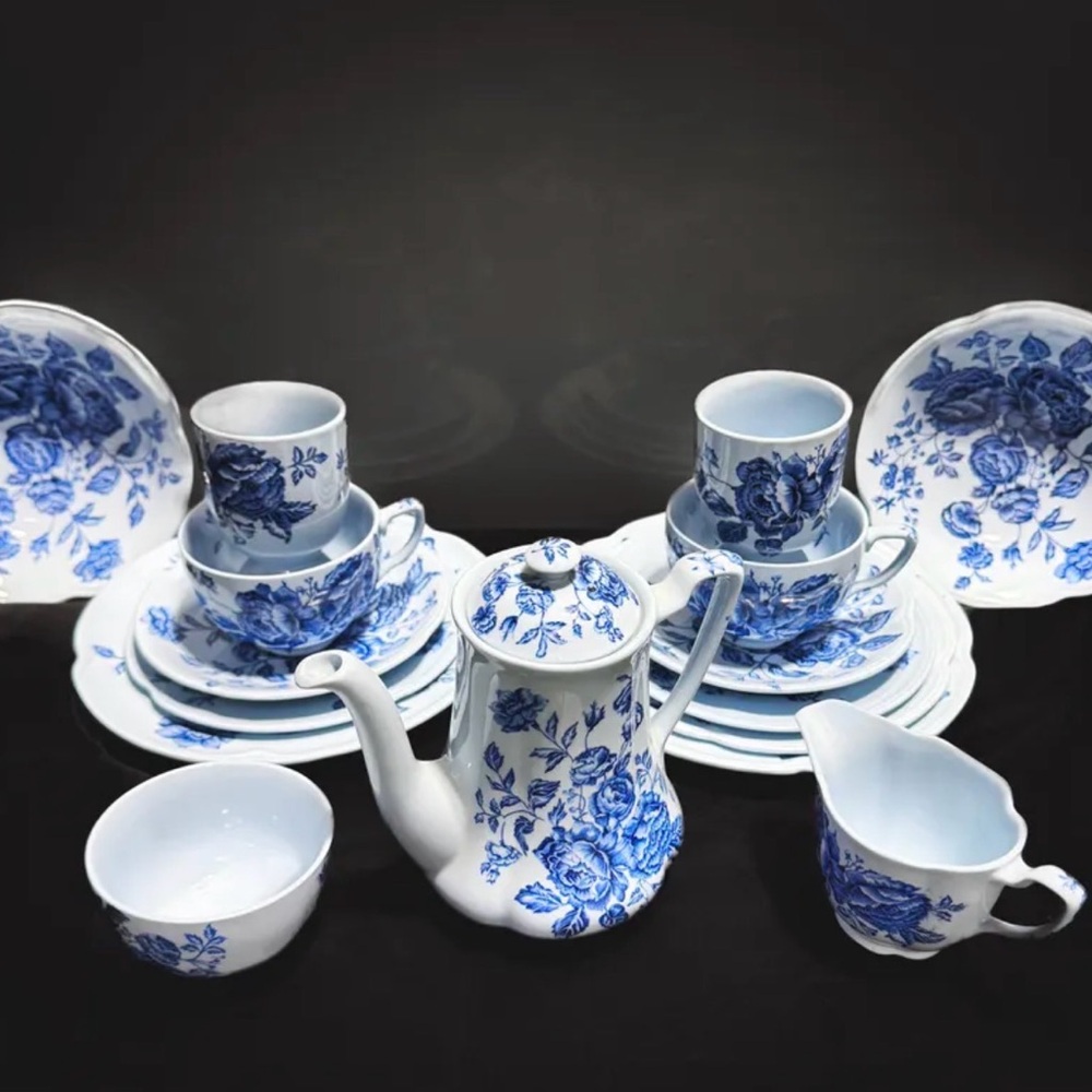 Johnson Brothers Elizabeth Blue on Blue Background 16 Piece Tea Set Egg Cup Bowl
